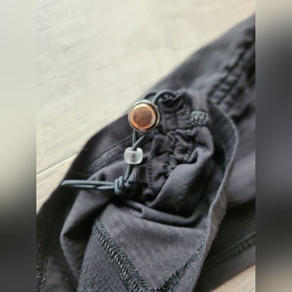 Lululemon dance studio crop size 2 black - Picture 13 of 14